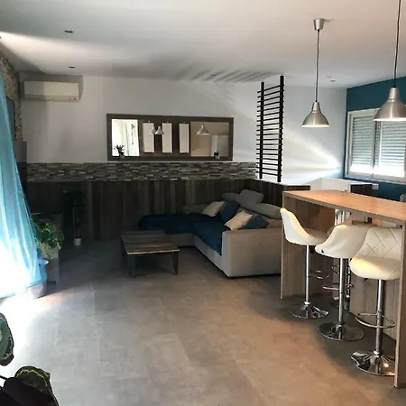 Apparemment Duplex Terrasse Solarium Avec Parking موجيو